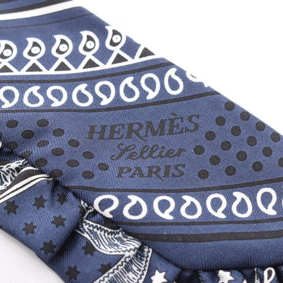 HERMES Black Silk Scarf - Picture 6 of 6